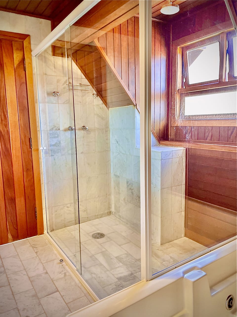 Premium Double or Twin Room | Bathroom | Free toiletries, hair dryer (on request), towels, soap