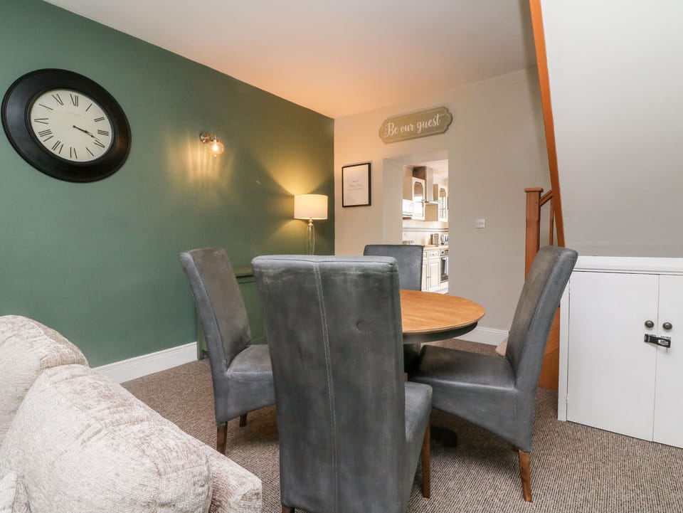 Fridge, electric kettle, toaster, cookware/dishes/utensils