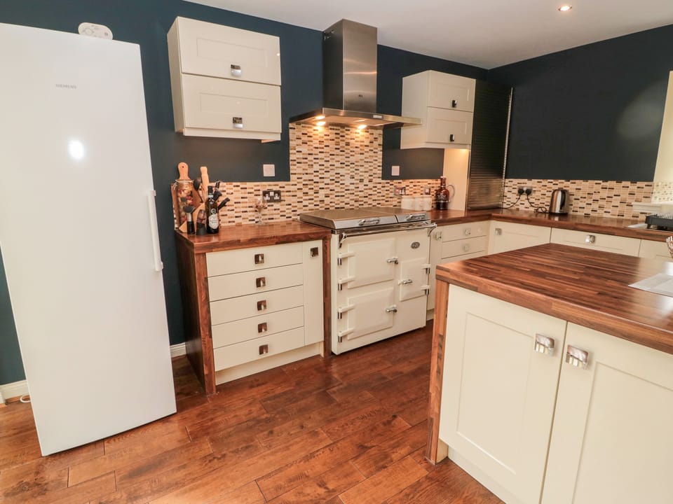 Fridge, dishwasher, electric kettle, toaster