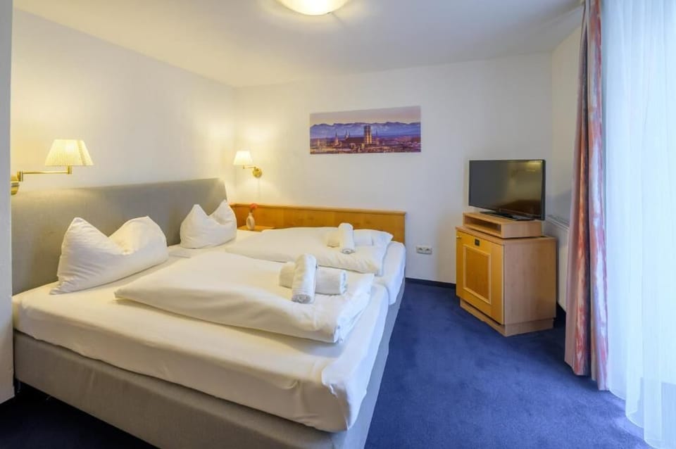 Hotel Margit Bed and Breakfast in Munich