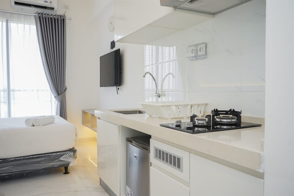 Apartment | Living area | TV