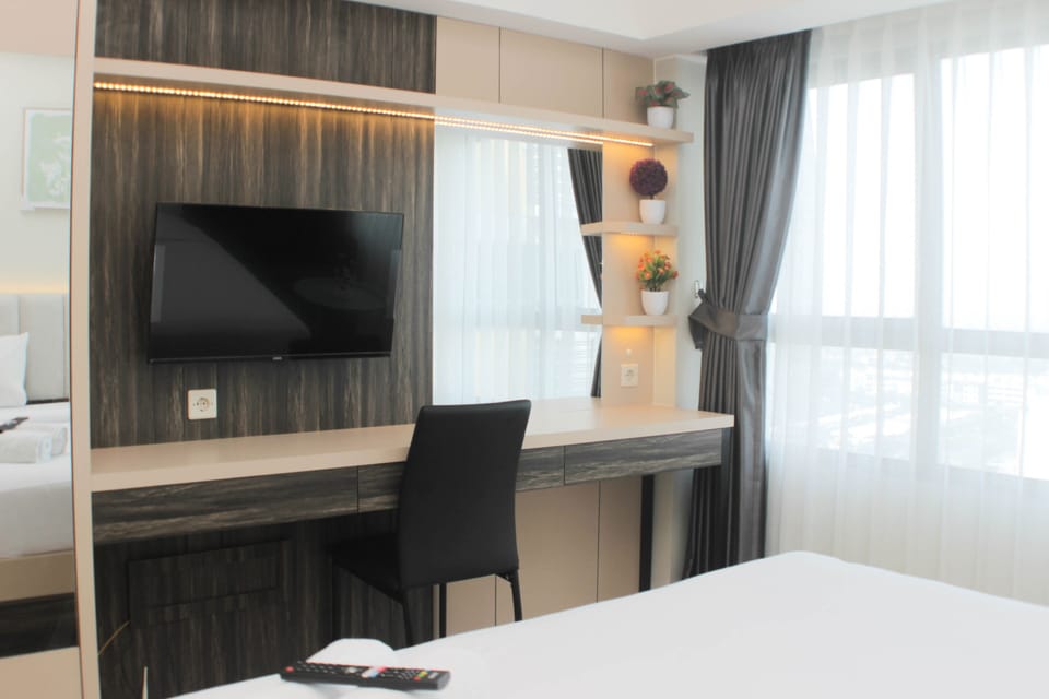 Comfort And Simply Studio Springlake Summarecon Bekasi Apartment Apartment in West Java