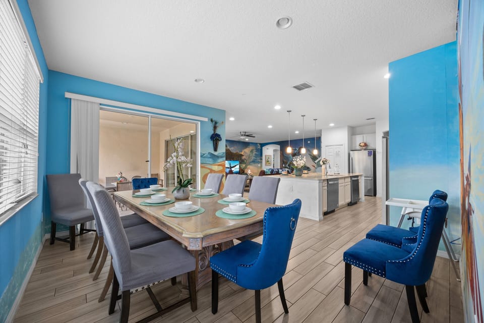 Villa, Multiple Bedrooms | Dining