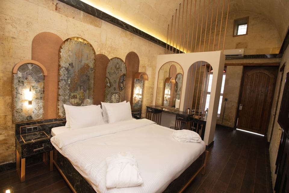 Premium bedding, minibar, soundproofing, iron/ironing board