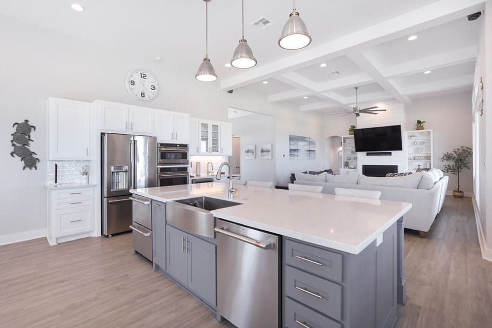 House, 3 Bedrooms | Private kitchen | Fridge, oven, coffee/tea maker, toaster
