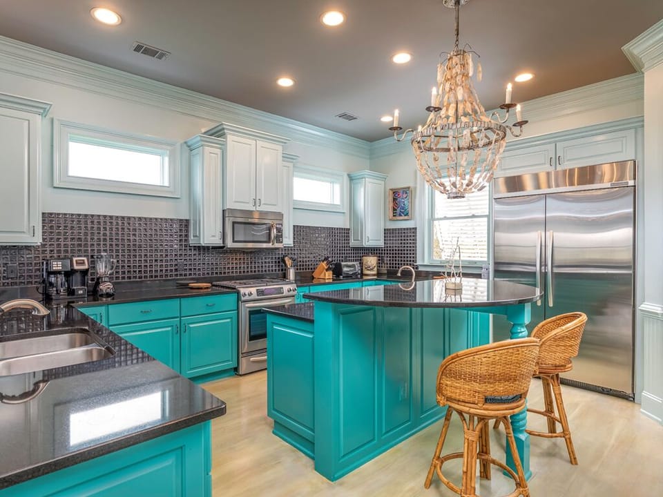 Townhome, Multiple Beds, Kitchen, Partial Ocean View | Private kitchen | Fridge, microwave, oven, stovetop