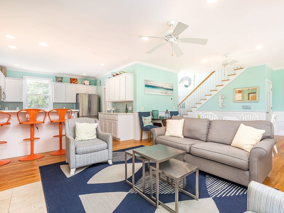 House, Multiple Beds, Kitchen | Living area | TV