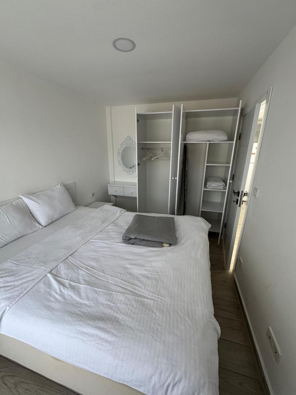 Standard Condo | Iron/ironing board, WiFi (free)