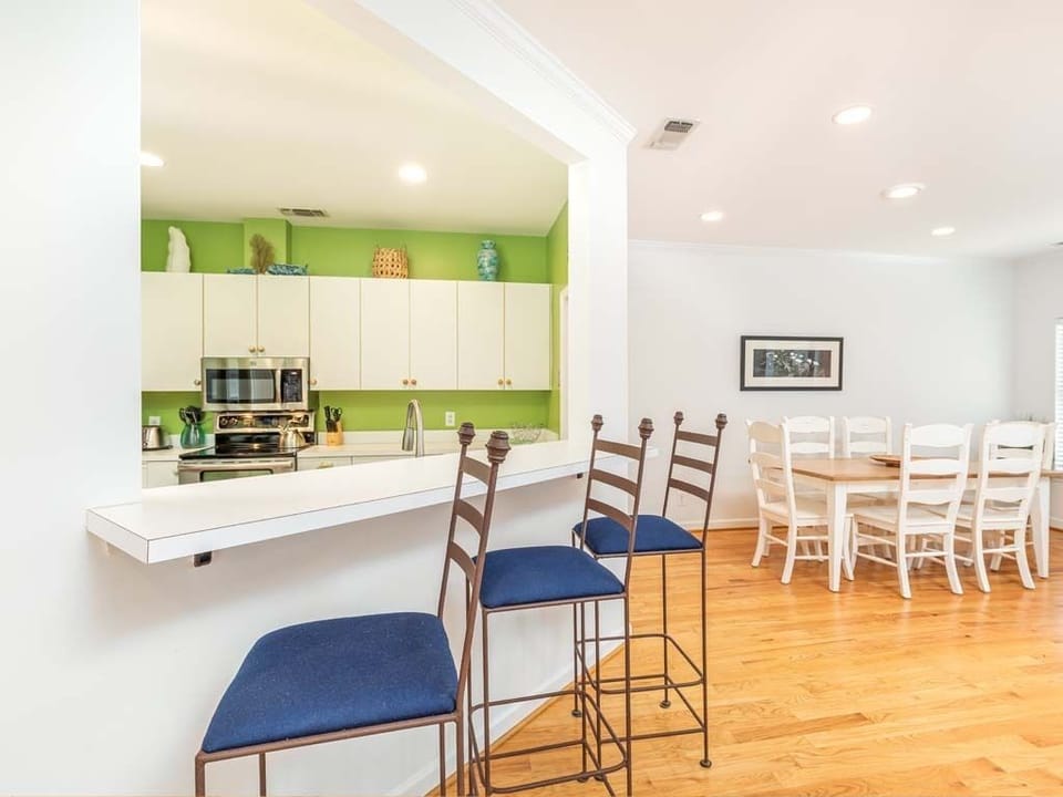 House, Multiple Beds, Kitchen, Beach View | Private kitchen | Fridge, microwave, oven, stovetop