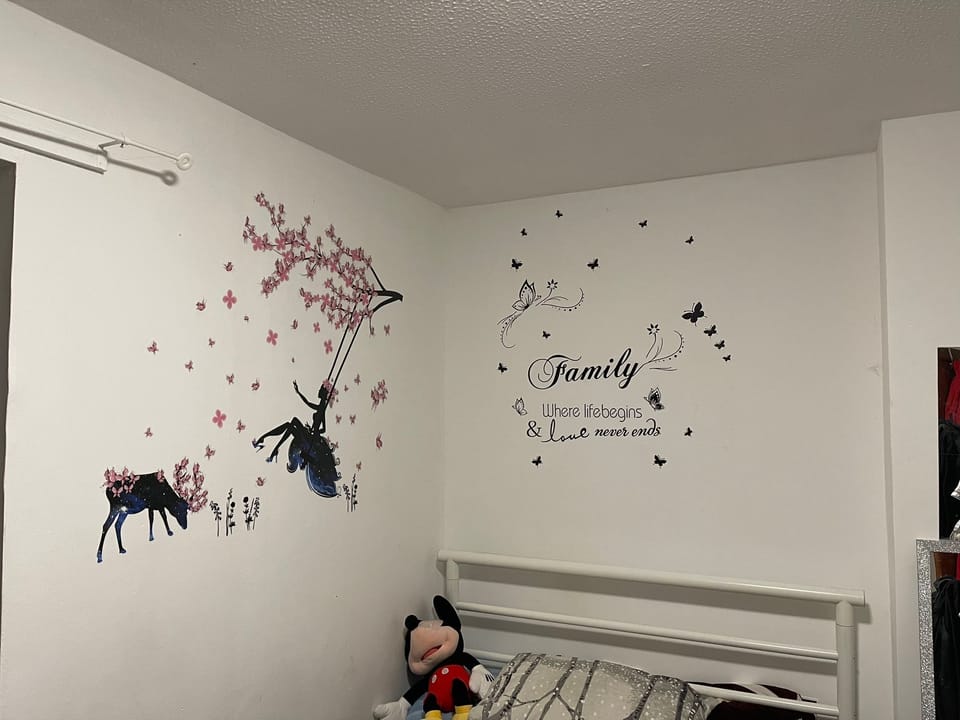 Double Room with Shared Bathroom | Memory foam beds, individually furnished, desk, laptop workspace