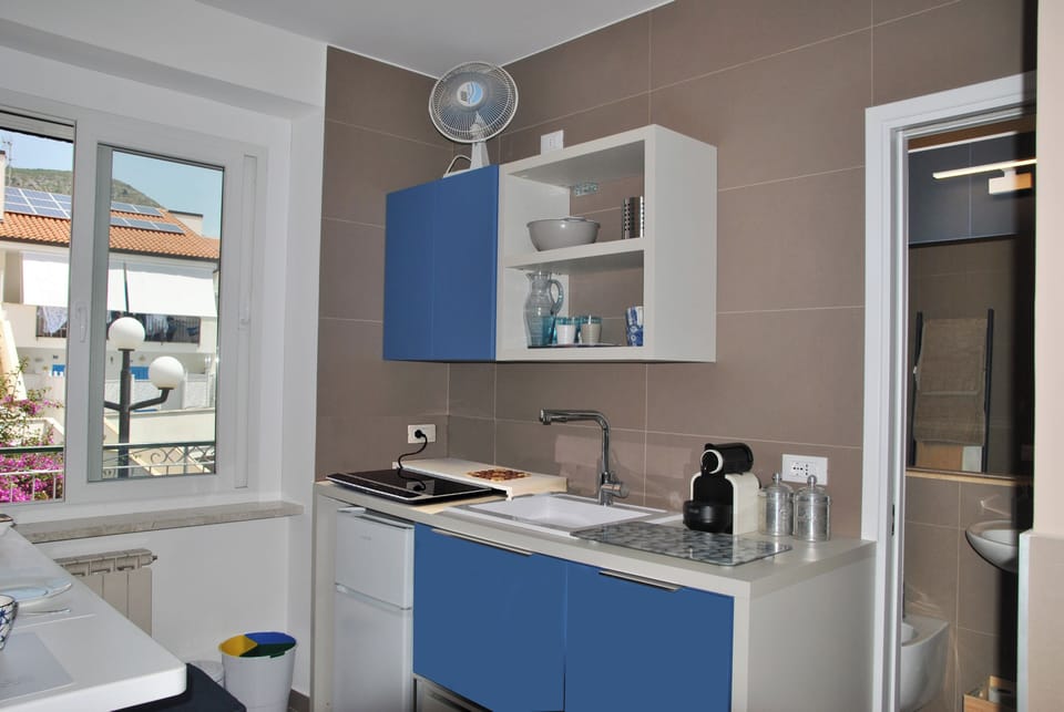 House, 1 Bedroom, Smoking, Balcony | Interior