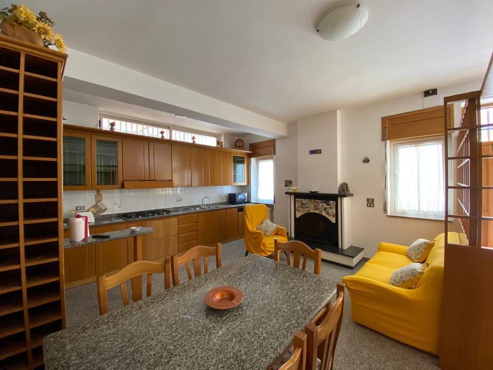 Apartment, 1 Bedroom, Smoking, Terrace | Private kitchen