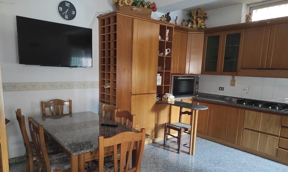 Apartment, 1 Bedroom, Smoking, Terrace | Interior