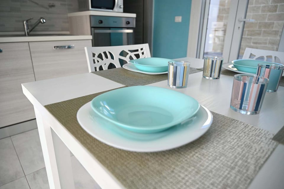 House, 2 Bedrooms, Accessible, Smoking | Interior