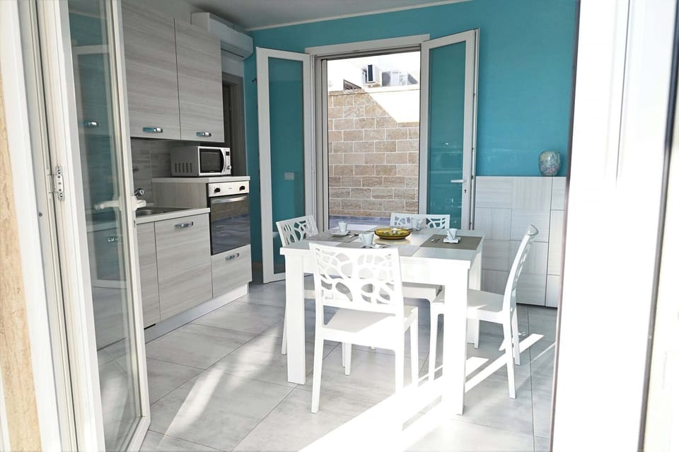 House, 2 Bedrooms, Accessible, Smoking | Interior