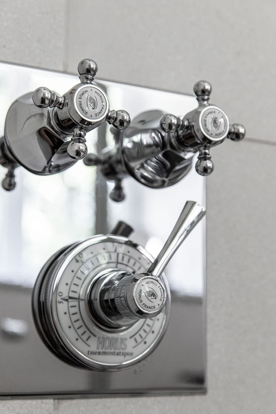 Classic Room | Bathroom | Shower, rainfall showerhead, hair dryer, bathrobes