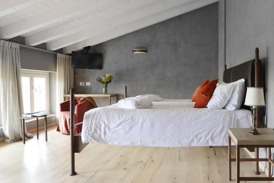 Double Room | Premium bedding, down comforters, minibar, in-room safe