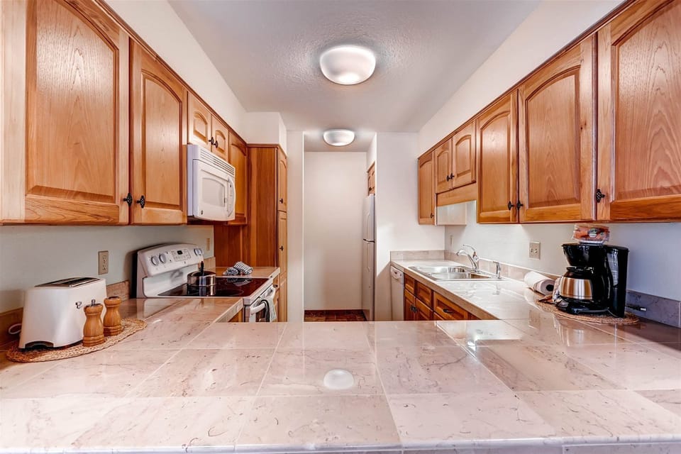 Condo (North Keystone 1 Bedroom near Confere) | Exterior