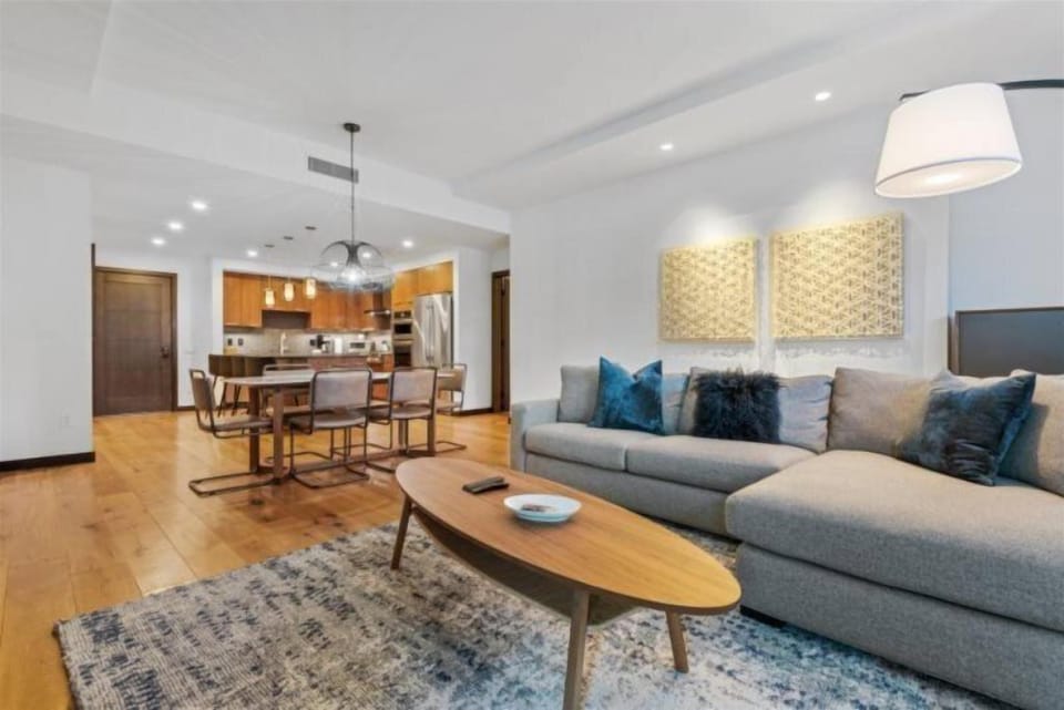Condo (The Lion Vail 2 Bedroom) | Living room | TV, fireplace