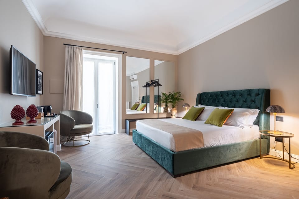 Exclusive Studio Suite | Premium bedding, down comforters, pillowtop beds, minibar