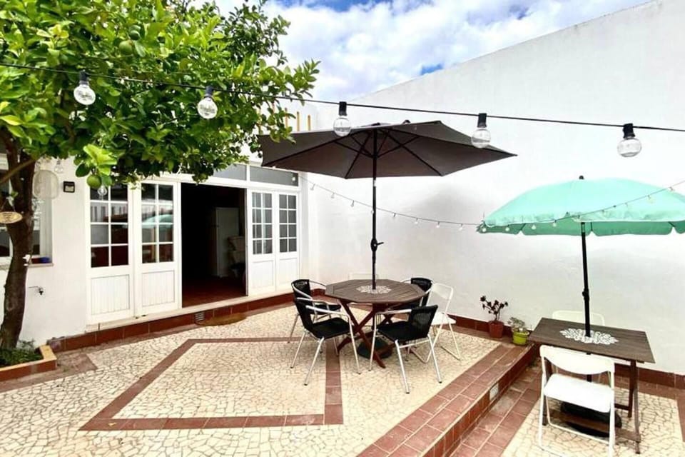 House | Balcony