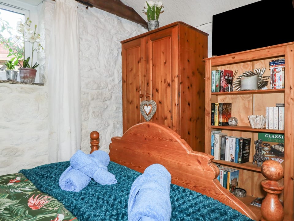 1 bedroom, individually decorated, individually furnished, free WiFi