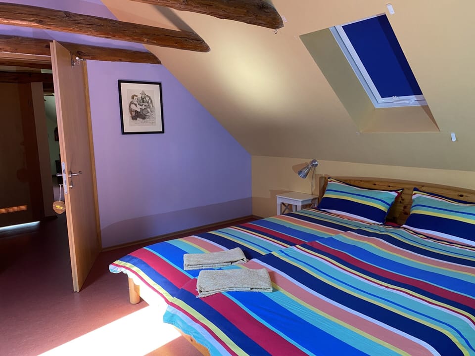 Romantic Double Room, Private Bathroom (Zimmer 1) | Interior