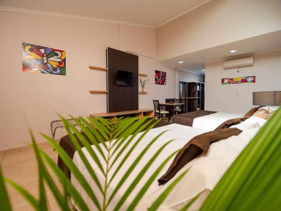 Standard Room | Minibar, in-room safe, desk, free WiFi