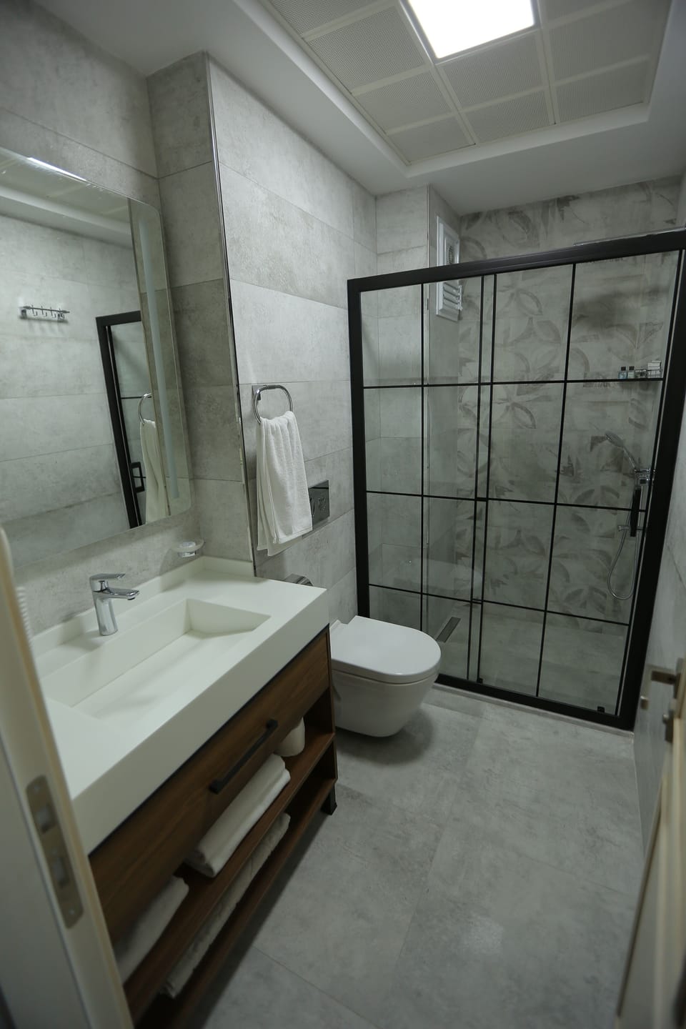 Shower, rainfall showerhead, hair dryer, slippers