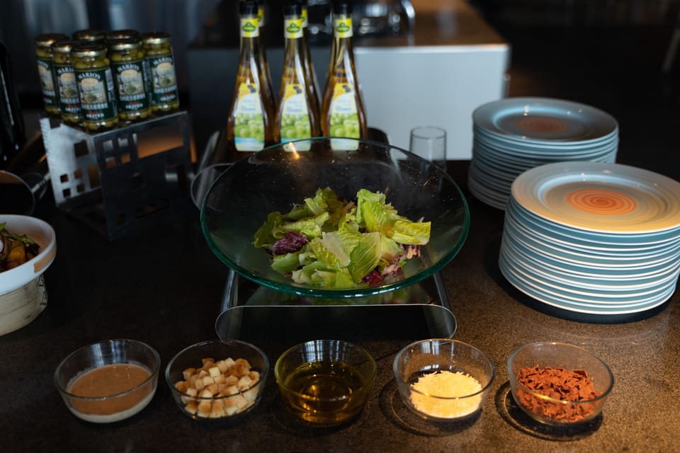Daily buffet breakfast for a fee