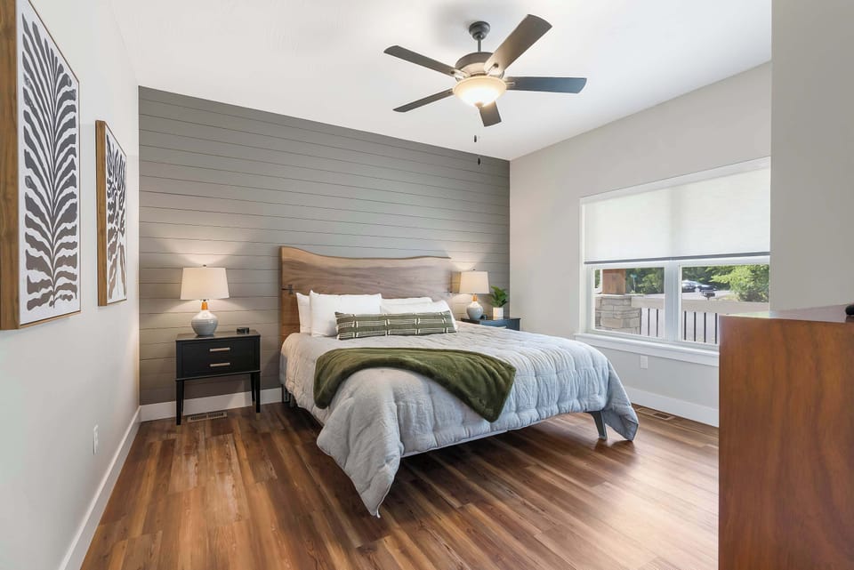 Ingallview at Branson Cove - Indoor Pool Apartment in Hollister