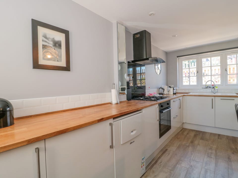 Fridge, dishwasher, electric kettle, toaster