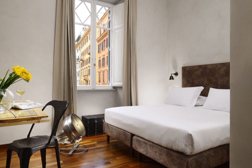 Superior Double Room | 1 bedroom, premium bedding, minibar, in-room safe