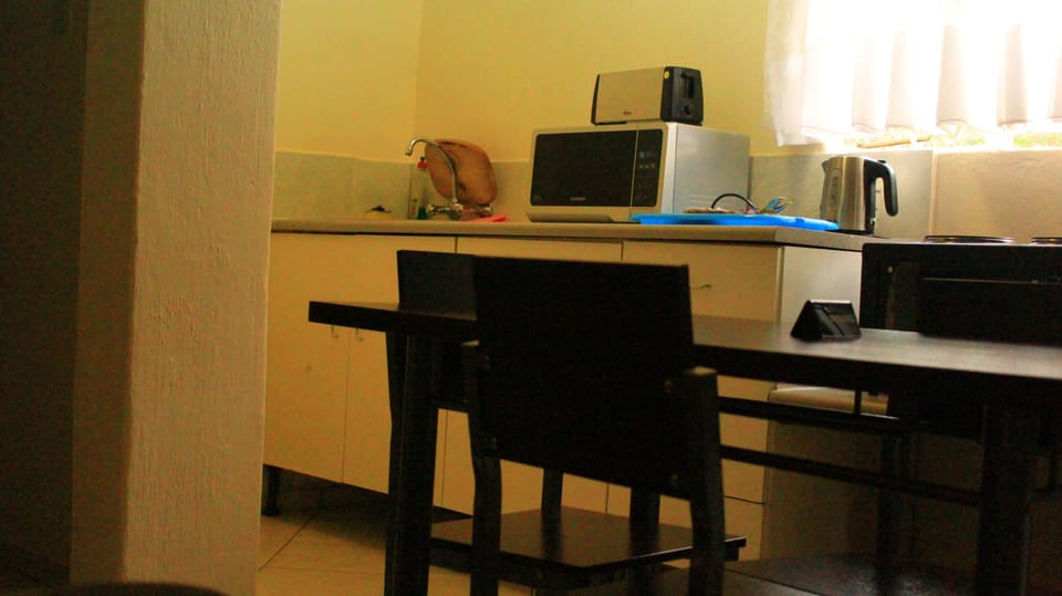 Apartment, 2 Bedrooms | Private kitchen | Electric kettle
