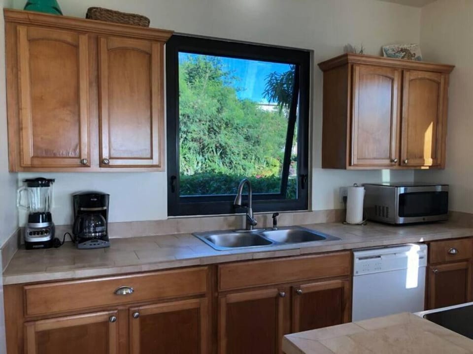Panoramic Villa | Private kitchen | Fridge