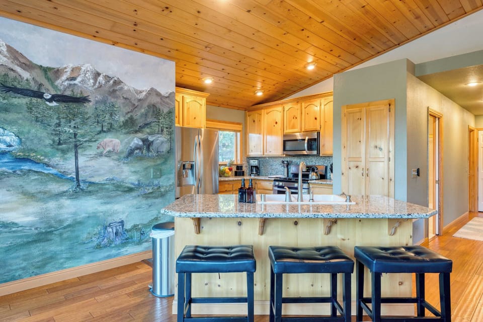 House (4 Bedrooms) | Interior