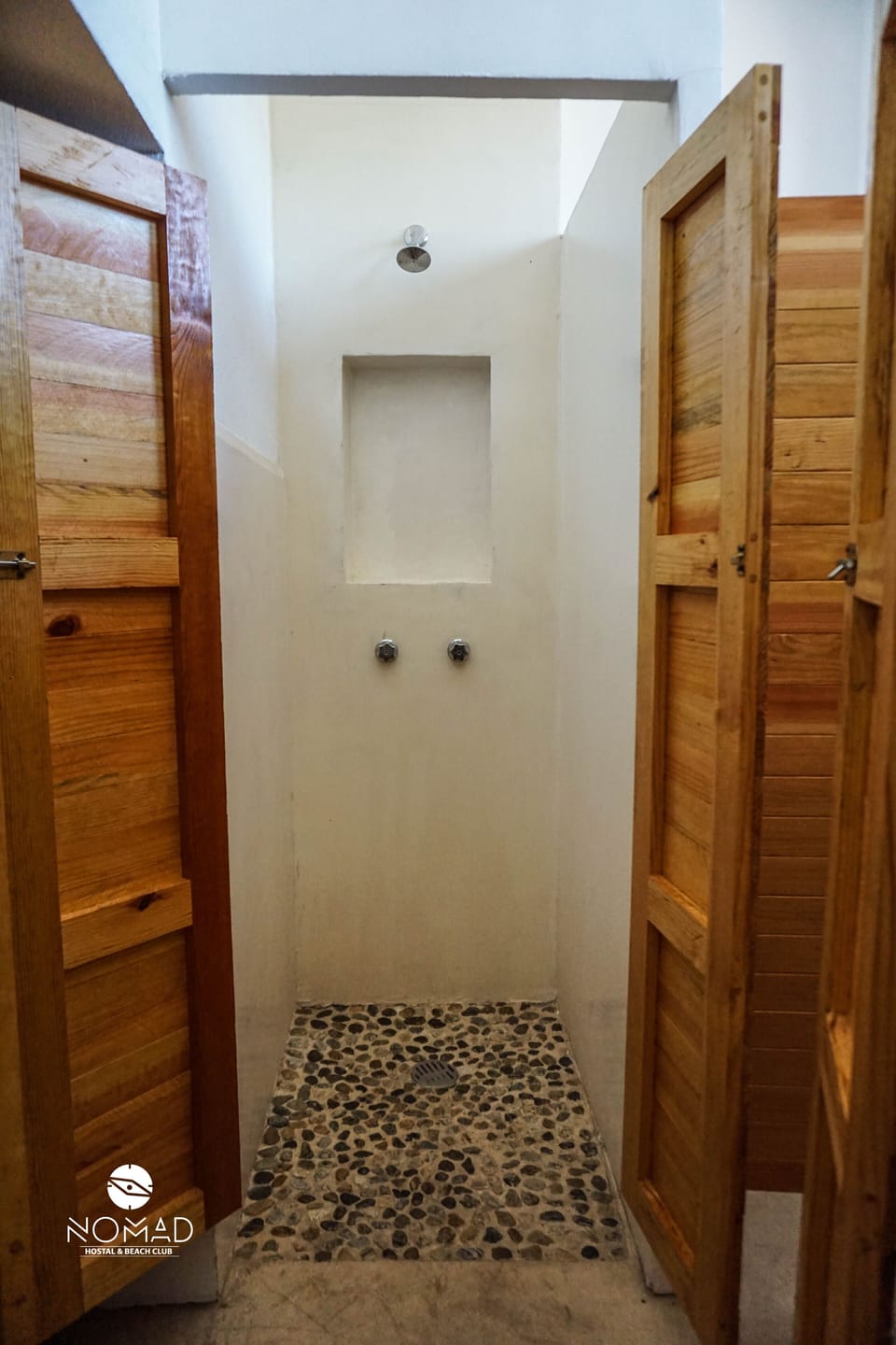 Shower, towels, soap, shampoo