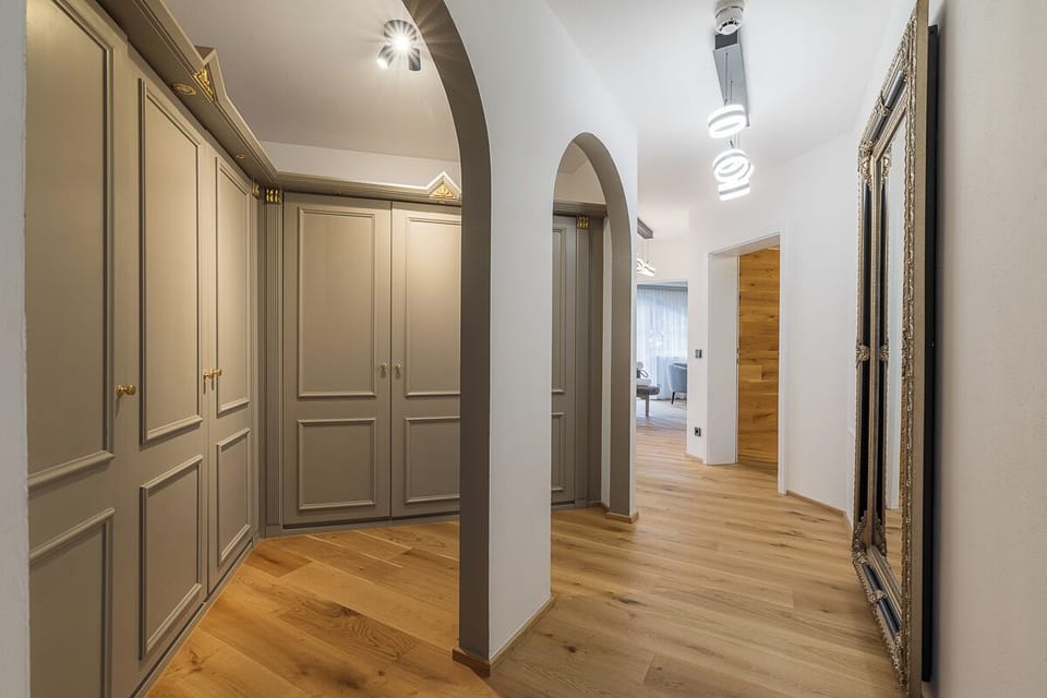 Landhaus Suite | Wardrobe