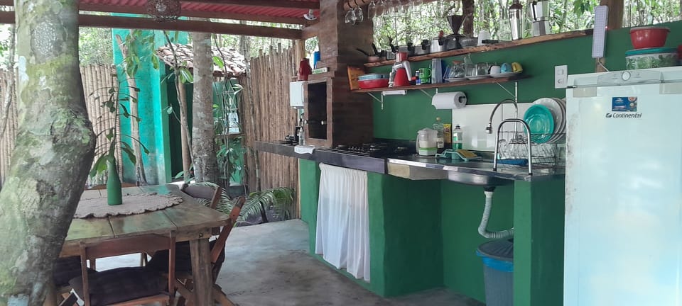 Basic Chalet | Private kitchen | Fridge, microwave, stovetop, toaster