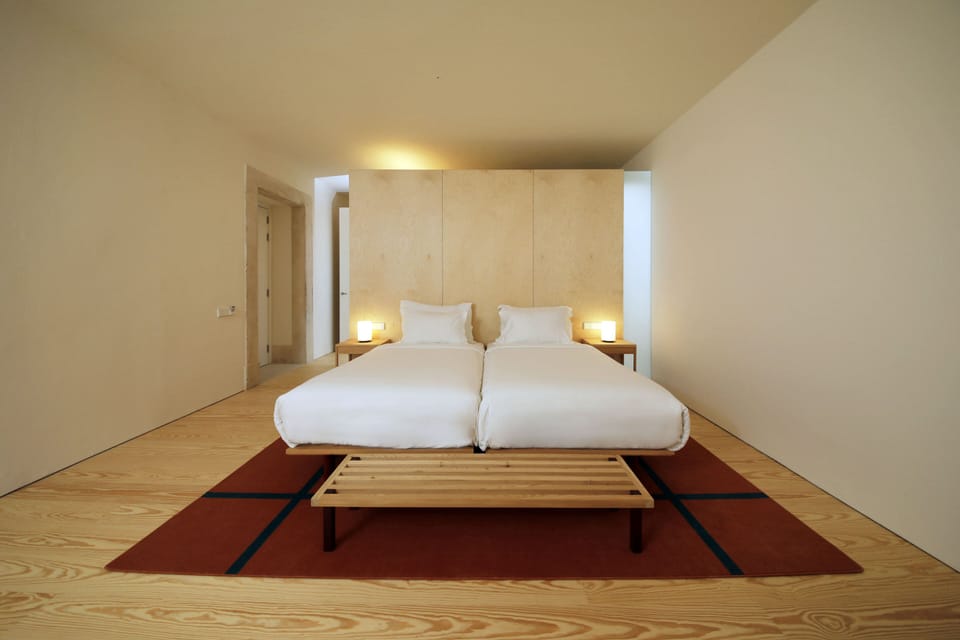 Twin Claustro | Minibar, in-room safe, soundproofing, free WiFi