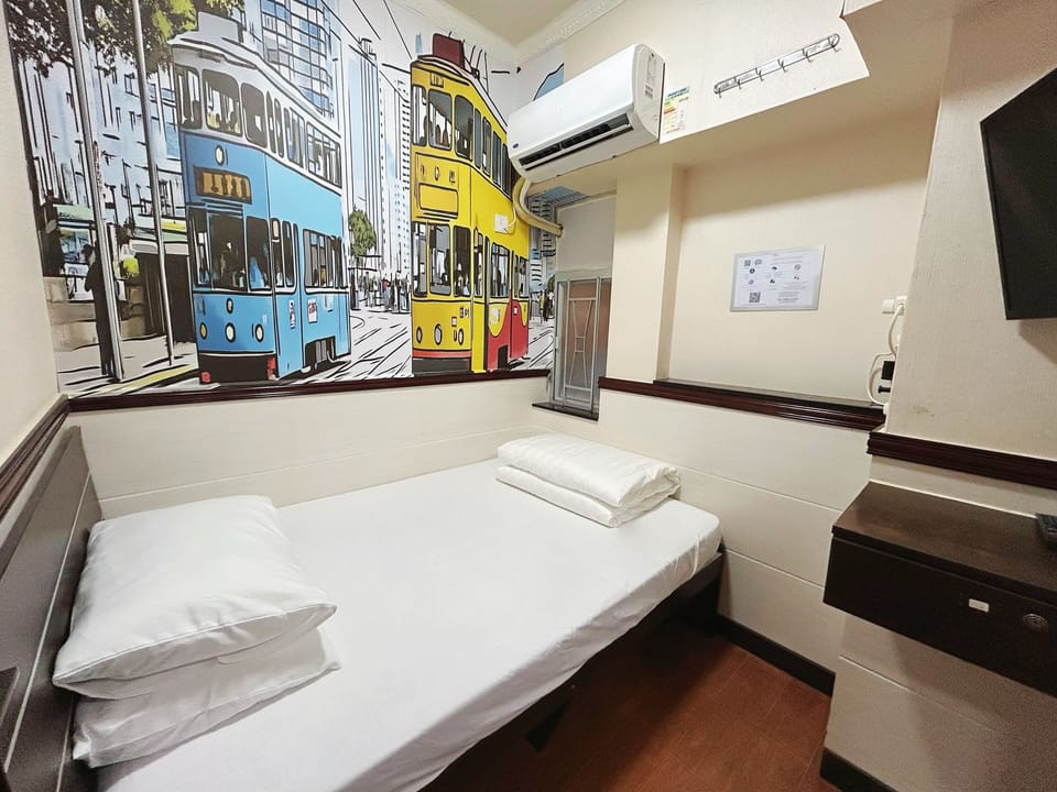 Standard Room | Free WiFi, bed sheets