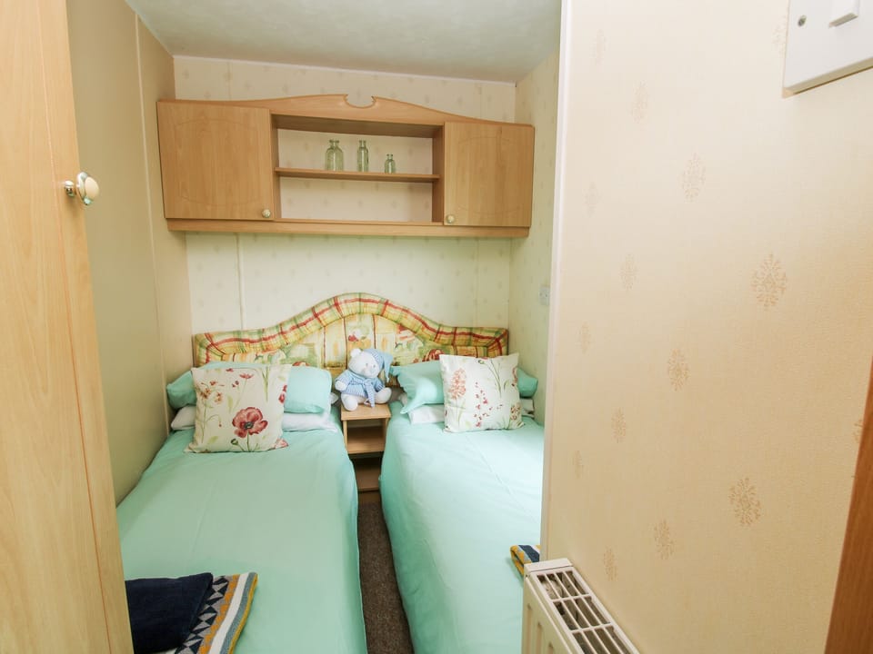3 bedrooms, individually decorated, individually furnished, free WiFi