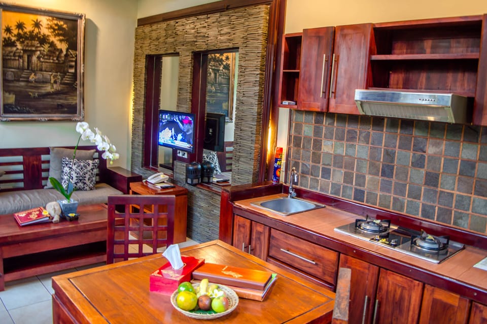 Villa, 1 Bedroom, Private Pool | Private kitchen | Fridge, stovetop, coffee/tea maker, cookware/dishes/utensils