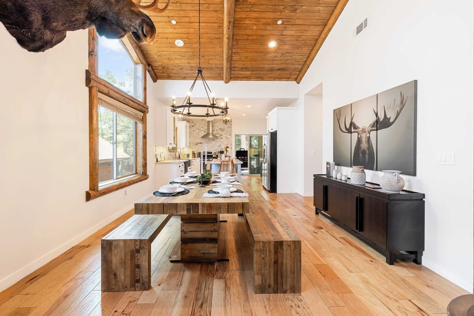 House (4 Bedrooms) | Interior