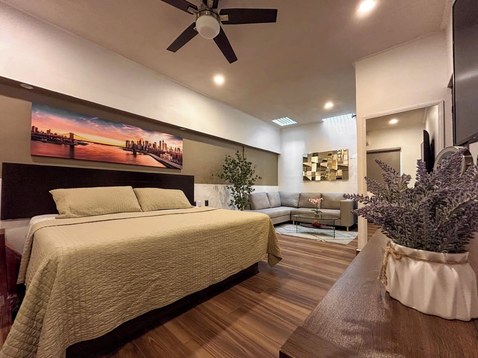 Deluxe Room | Premium bedding, down comforters, desk, laptop workspace