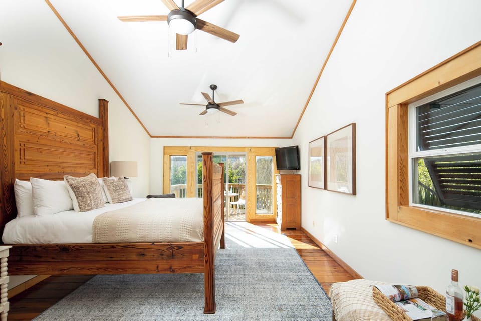Raven by Avantstay Entertainers Dream w/ Pool, Hot Tub, Game Room! 9 Brs! Cottage in Sullivans Island
