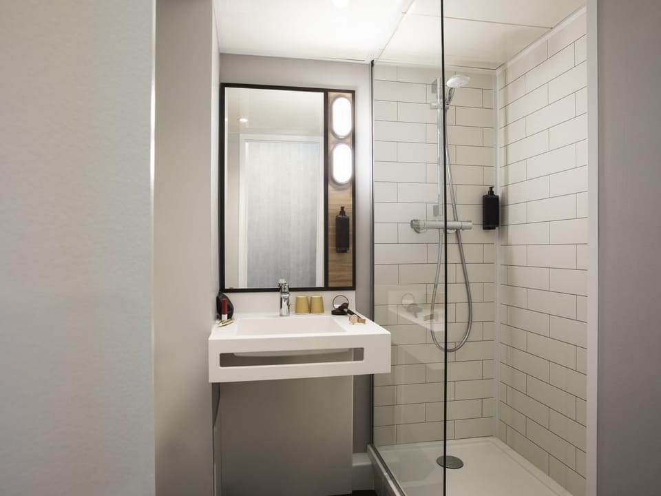 Standard Double Room, 1 Double Bed | Premium bedding, in-room safe, desk, blackout drapes