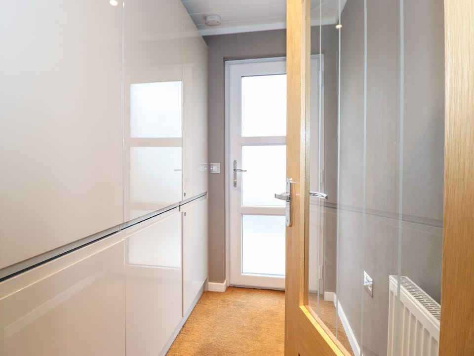 2 bedrooms, individually decorated, individually furnished, free WiFi