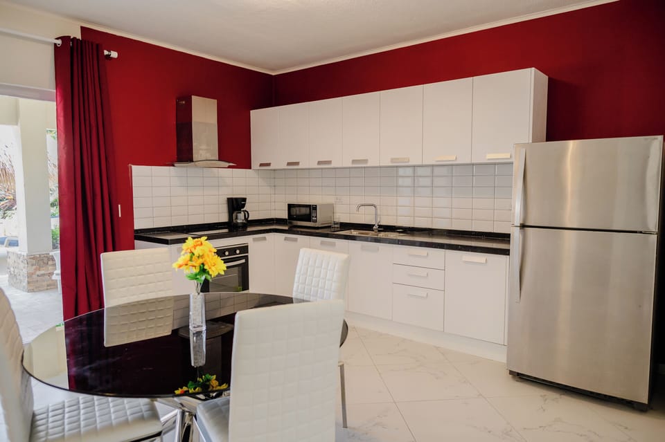 Apartment, 2 Bedrooms, Accessible, Patio | Interior