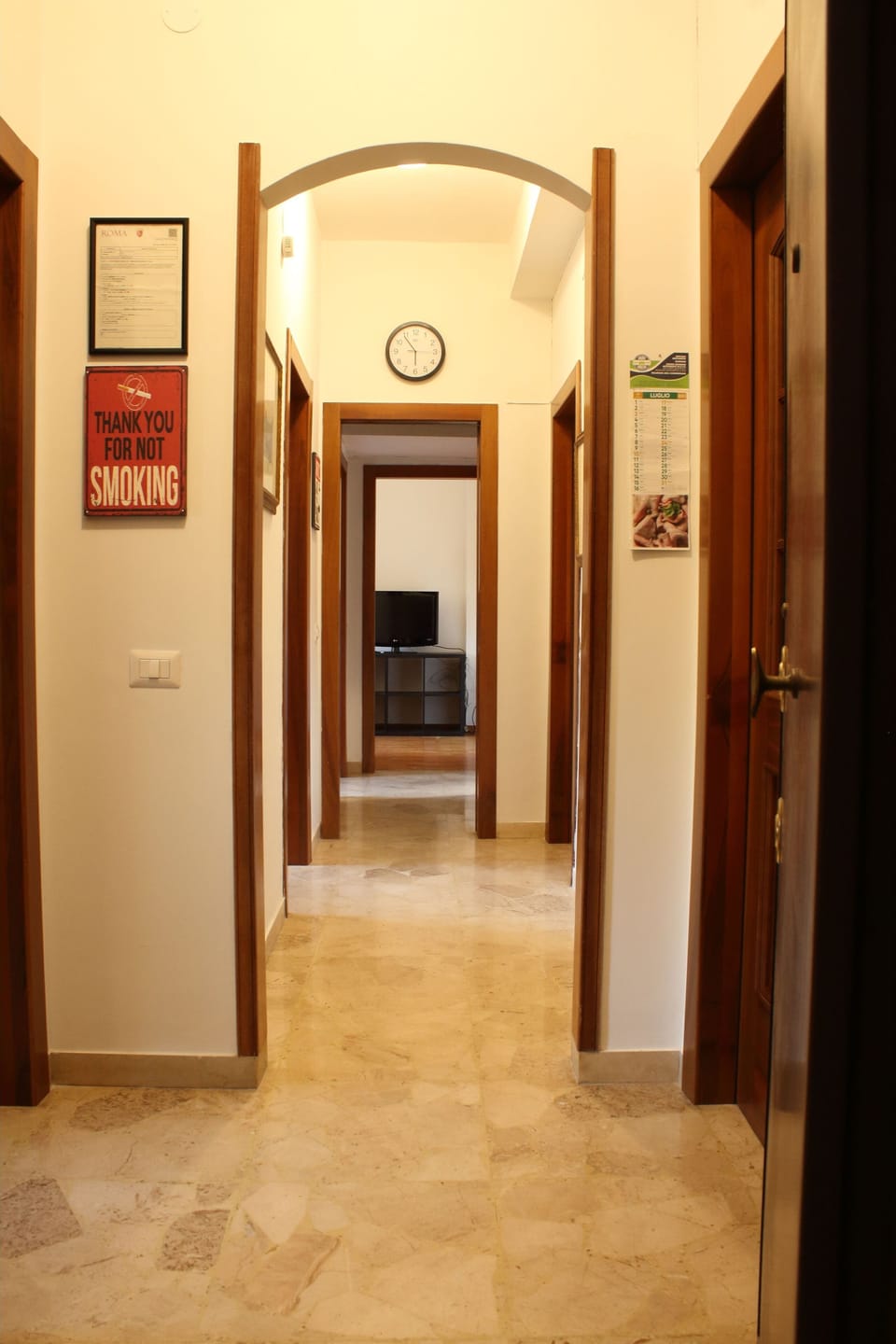 Apartment, 2 Bedrooms, Smoking, Terrace | Interior